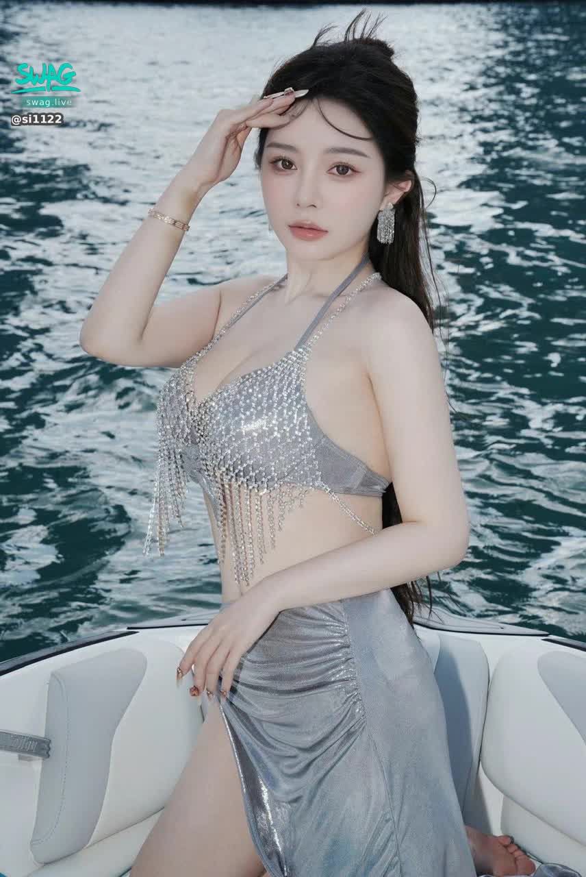 si1122 : 突然出现