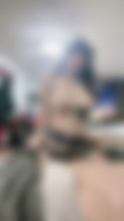 yuyusweet : 你不行的話介紹兄弟給我也行😈