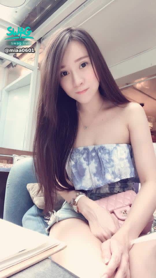 miaa0601 : 咖啡廳拍拍📷