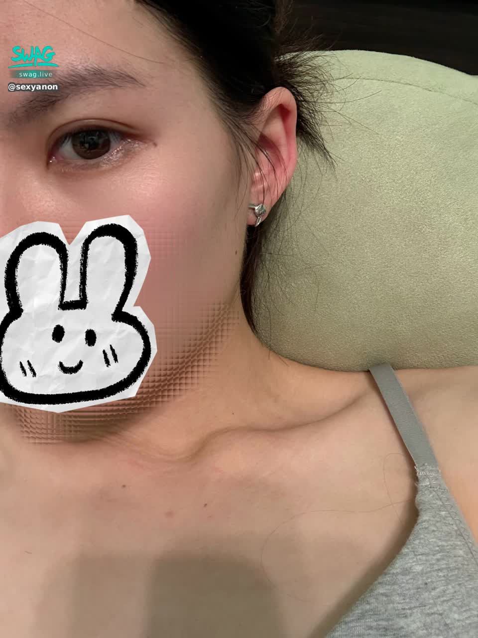 sexyanon : Today is the same 10 live broadcast, I almost forgot to post it 😭