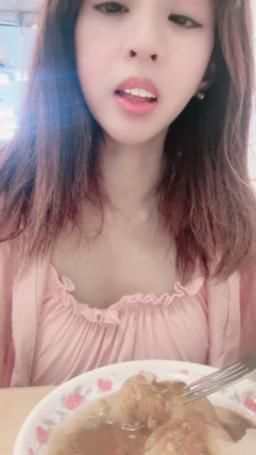 lovemeredith : 加辣的肉圓，沒有我辣，你想吃掉我嗎？