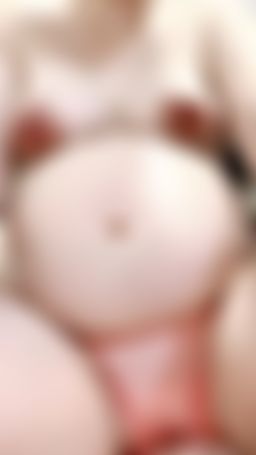 momopoly0035 : 影片最後有彩蛋🤩🤩🤩
猜猜巧愛懷孕幾個月啦
猜對的私訊巧愛有獎品唷😍😍😍