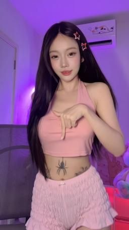 yuyan.n : Beby What you want? 🤪 Babe
