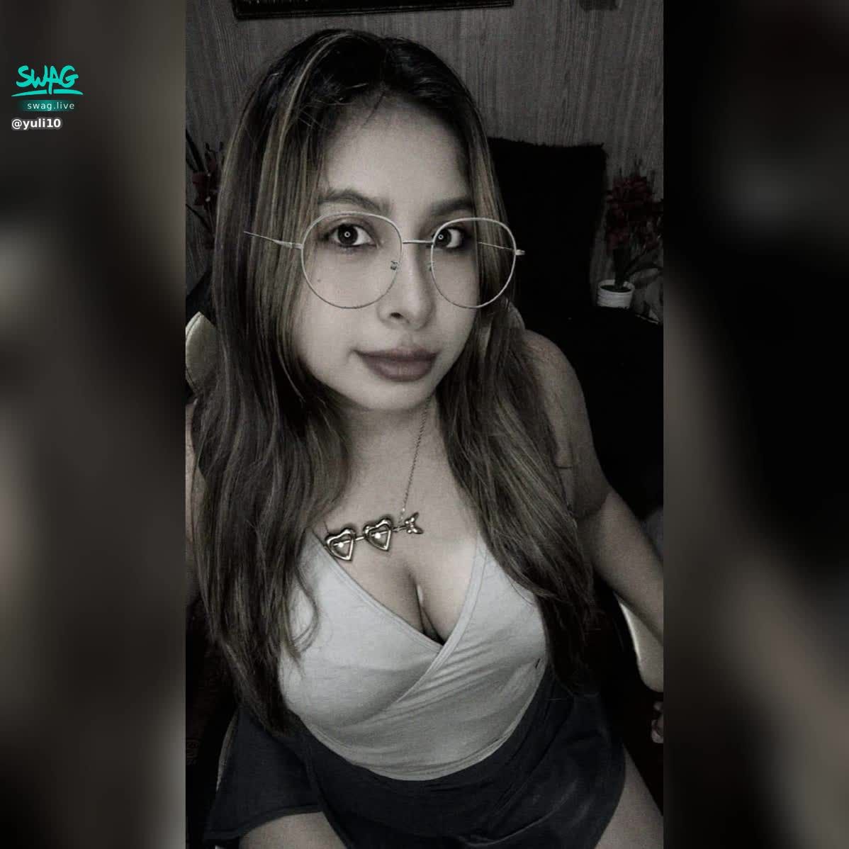 yuli10 : Follow me baby
