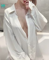 puppyloveu : Oops…你看見了什麼👀
1️⃣按下「追蹤」不會錯過怕筆的直播
2️⃣看看「影片」➕「限動」先看我多騷
3️⃣私訊 「怕筆本人」回覆 來跟我純❤️約會
I’m 怕筆✏️護理界🔞暗黑小曾莞婷💓
