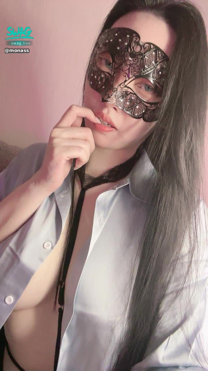 monass : 收集三部夢娜的限時動態加上截圖私訊🉐大尺片一部 3分鐘唷❤️

Babe快來收集跟我兌換🫶🏻