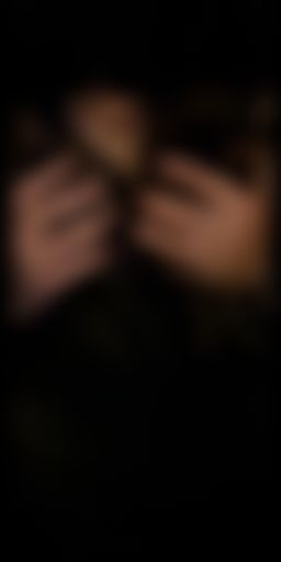 littlemilkmelon : 阿～好舒服，哥哥Babe幫我按胸
都好硬呢😳