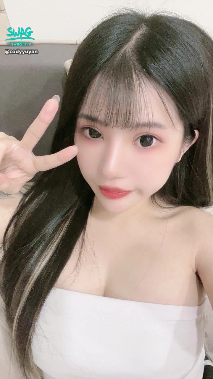 codyyuyan : 🫶本月優惠🫶私訊2顆紫黑鑽1大尺，10顆6部喔～
👉送30顆+vip拿30部（有戰片有玩肛門的片+抽免費約會吃飯）不想約會抽到可以再換30部～超俗超俗～