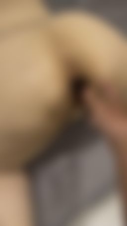 fatfatgirl18 : 6/16(⼀)21:30小護士療癒你的心靈
滿2萬夾乳夾
#主題直播