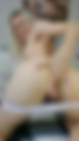 cuteairin19 : anal masturbation😘