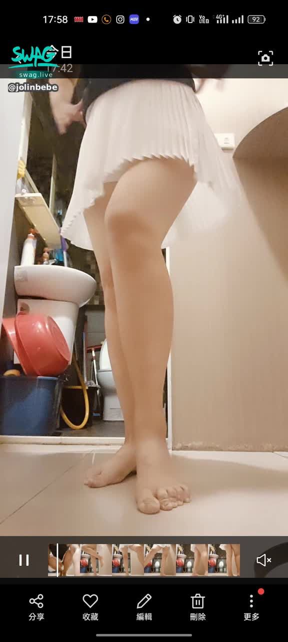 jolinbebe : 濕訊我 送騷f奶淫片BabeBabe來解鎖吧