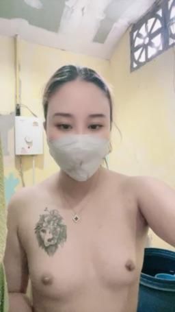 milkka : Let's take a shower.