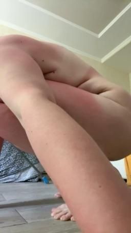 hotcaramel : love toys in my anal and double peneration 😈