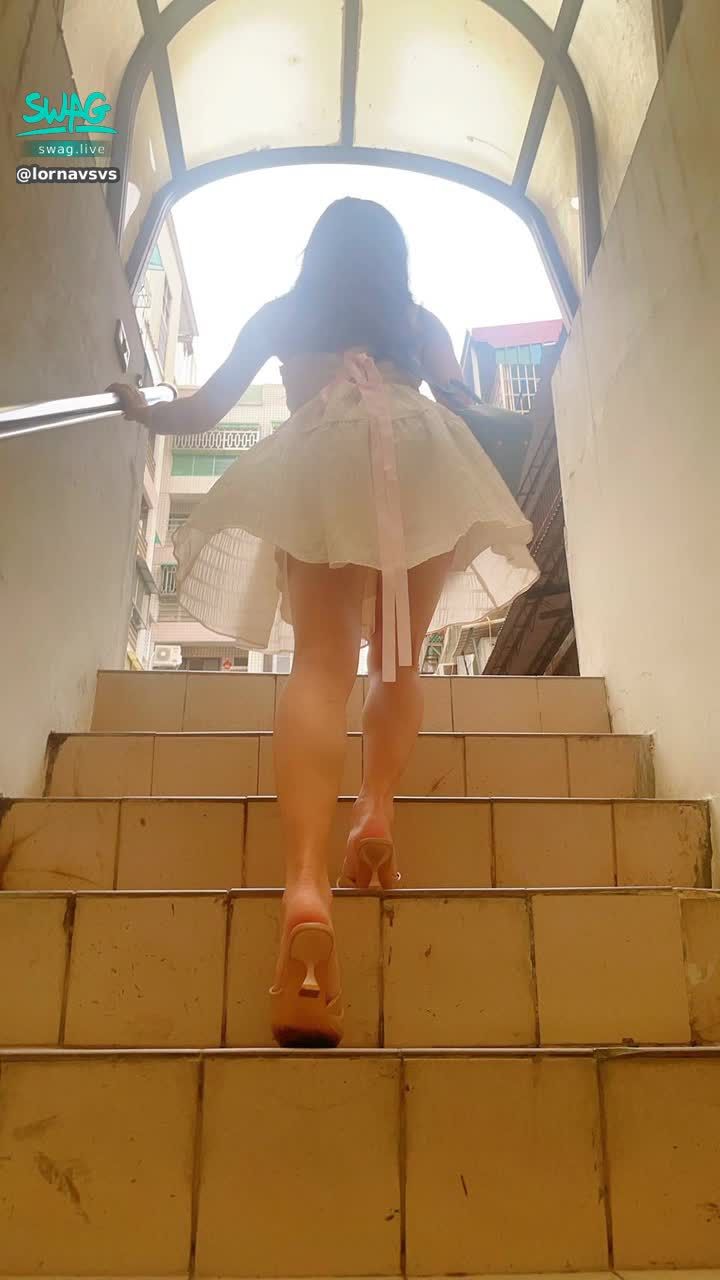 lornavsvs : Babe喜歡這個視角嗎