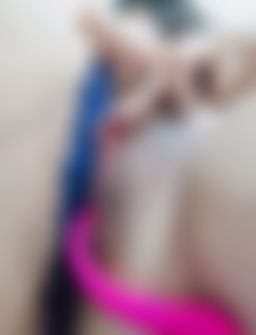 lelelina : 🔥特寫近距離玩豆硬了起來🤭🤭

#樂樂#愛撫#性感#騷#白皙#小穴#白漿#毛毛#性感#裸#呻吟#誘惑#玩具#小丁內褲