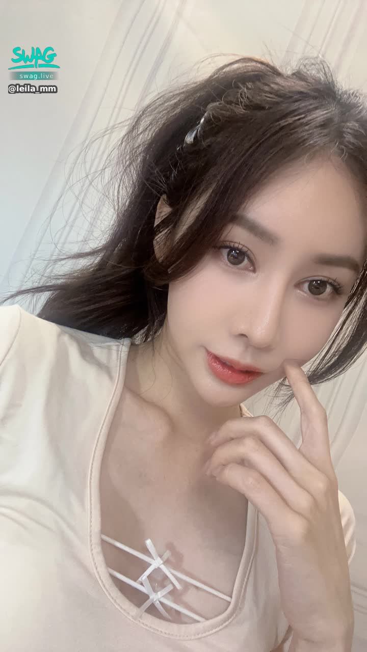 leila_mm : 6/20（五）17:30綠播❤️‍🔥運動風開唱

達10w性感五連拍

#直播主題