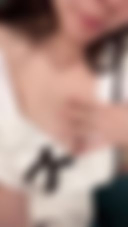 sweetbooboo : 揉揉自己餒餒😝😝😝