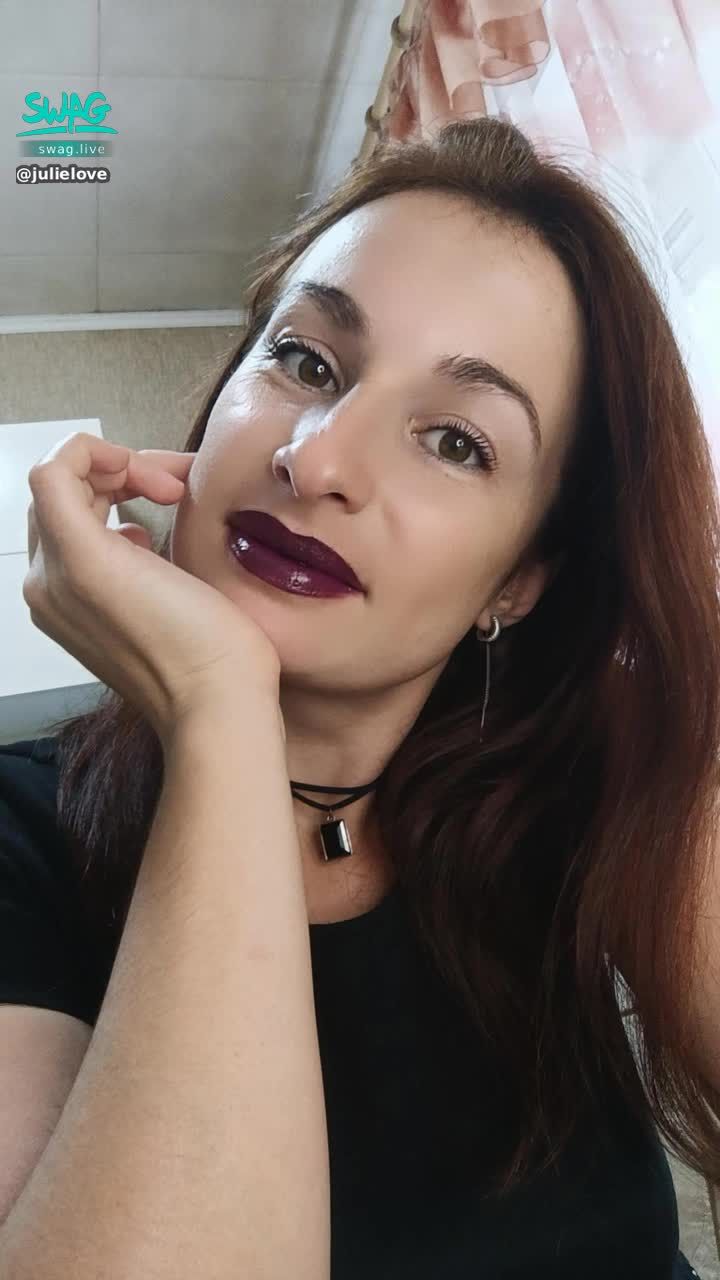 julielove : Sexy witch 2