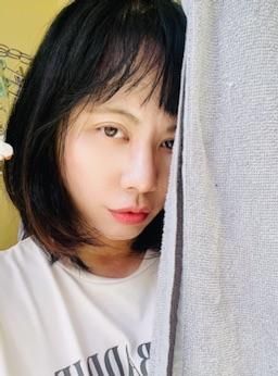  : ❤️ Look what Lele does with the towel on the balcony 🤭🤭🤭
The towels are smelly. 🤭🤭🤭
#樂樂 #露臉 #愛撫 #性感 #騷 #白皙 #舔