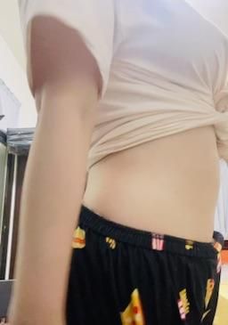  : Lele's small waist 🤭🤭
Show off your sexy swing 🤭
Have you noticed that I'm bulging? ❤️
#樂樂 #激凸 #愛撫 #性感 #騷 #白皙 #性感 #舞蹈