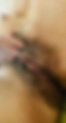 lelelina : 🔥🔥全裸仰視角廁所騷穴穴💦💦好濕好濕～拍打豆豆硬硬de r

#樂樂#巨乳#乳頭#激凸#愛撫#性感#騷#白皙##小穴#毛毛#性感#裸##呻吟#誘惑#豆豆