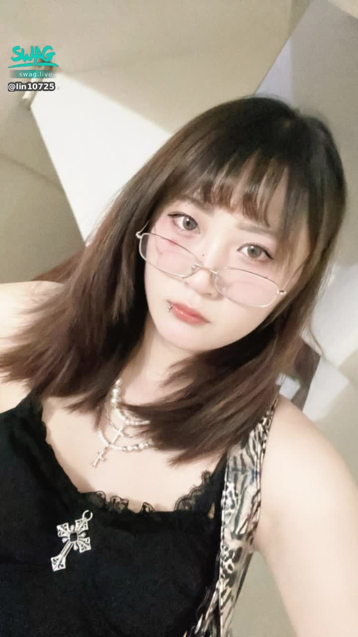 lin10725 : 😜