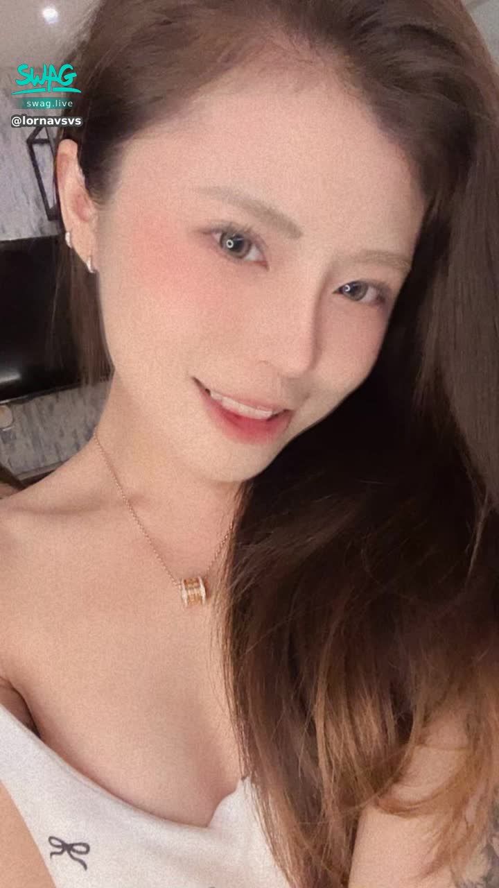 lornavsvs : Pretty