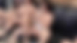 maggiebabe : 大家一起摸摸色色的樣子被看著好害羞看誰先高潮