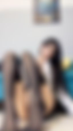 chan0537 : 黑色絲襪和高跟鞋，白色精液自然流出😈