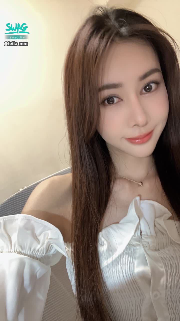 leila_mm : 6/26（四）17:30綠播💕氣質公主風🎤

達15w 性感五連拍

#主題直播