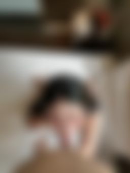 hua_063 : 好色🥵粉絲居然被我吃到腿在抖
