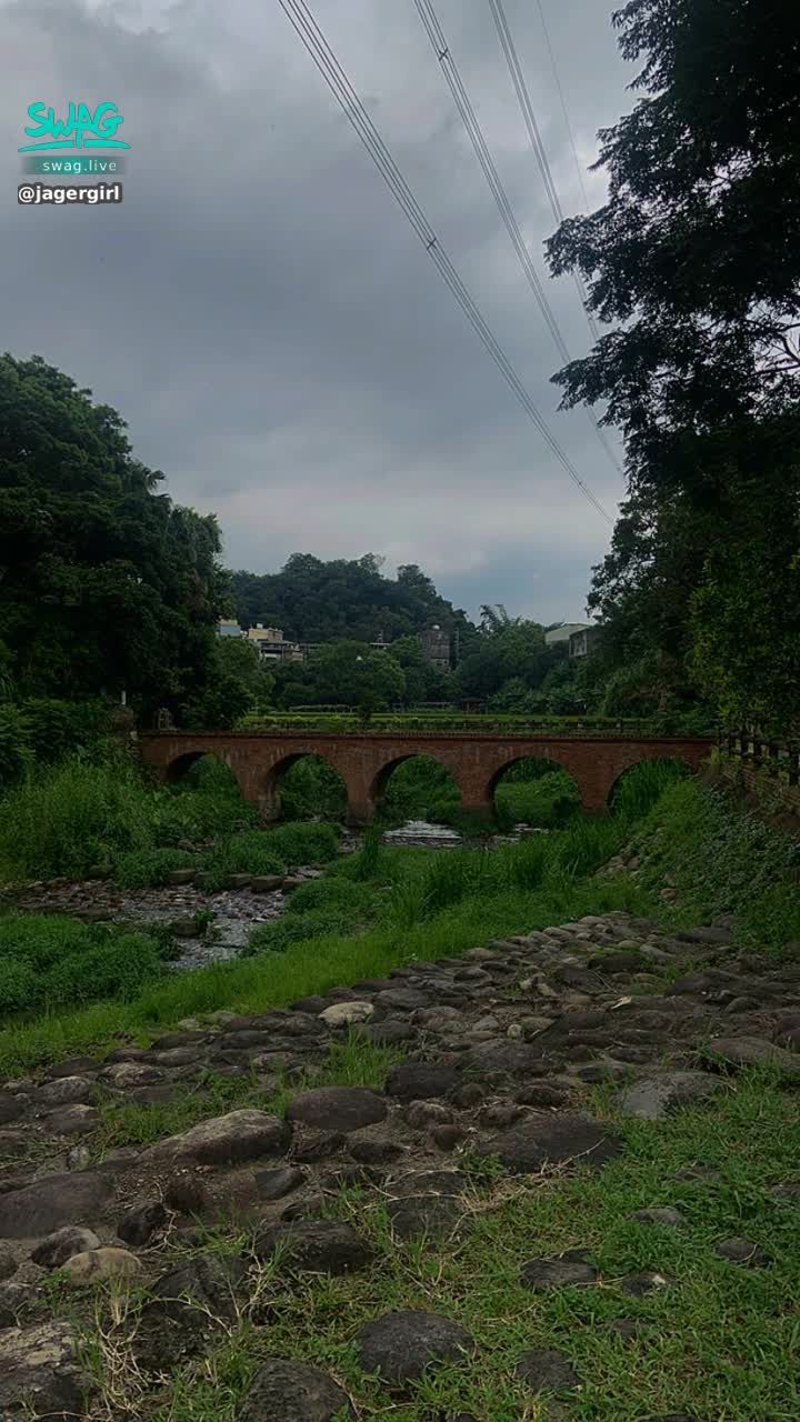 jagergirl : 家庭日～但遇到大雨🌧️