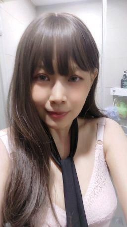 lolo1004 : 洗澡前小福利❤️❤️