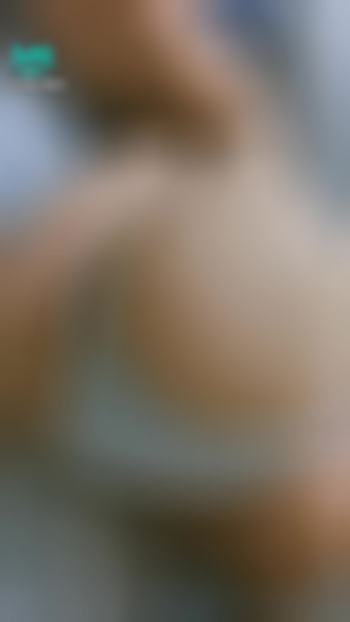 chloe_0915 : 我覺得我屁股蠻美的吧😈
這邊有臀控嗎？
這樣有合你們的胃口嗎？私訊告訴我😋😋😋

#sexy #性感 #生活 #騷 #屁股 #美尻 #長腿 #誘惑 #內褲
