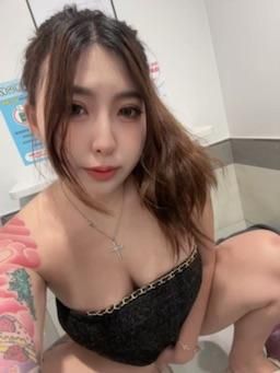 hua_063 : 噓🤫偷偷給你看我尿尿