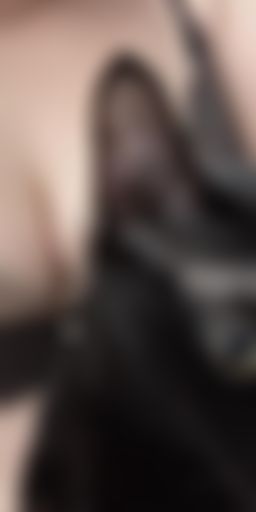030_hoshizora : 上得了廳堂下得了廚房
卻只想上你的床住進你心房💘