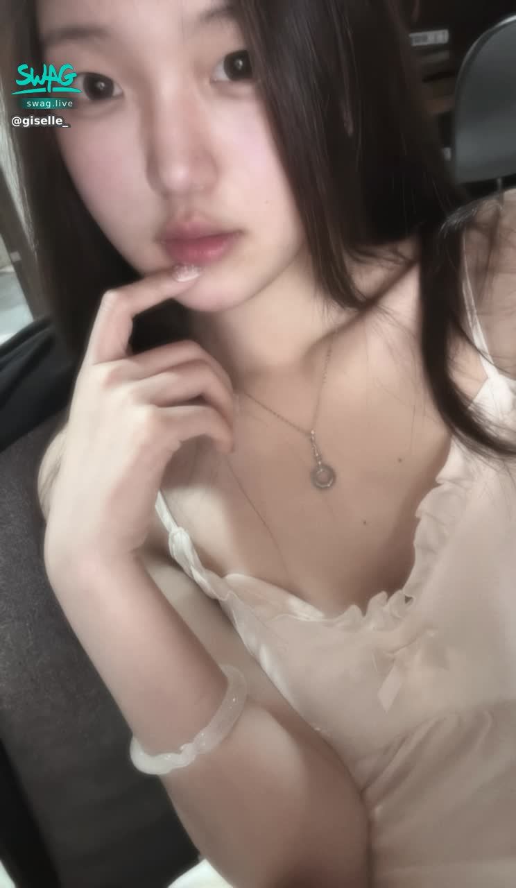 giselle_ : 今晚11點唷～