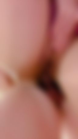 ladyyuan : 粉絲說要拍特寫，特寫抽插一直幹⋯快軟腳了‼️想看完整版私訊我）