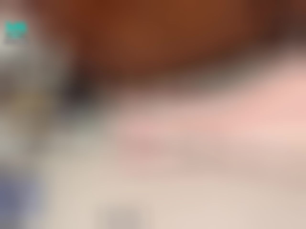 elovetsai : 腳控腿控的可以來看一下芙芙的腳腳喔，第一次拍攝不夠完美敬請見諒如果很喜歡的可以來看我直播叫我秀給你看喔