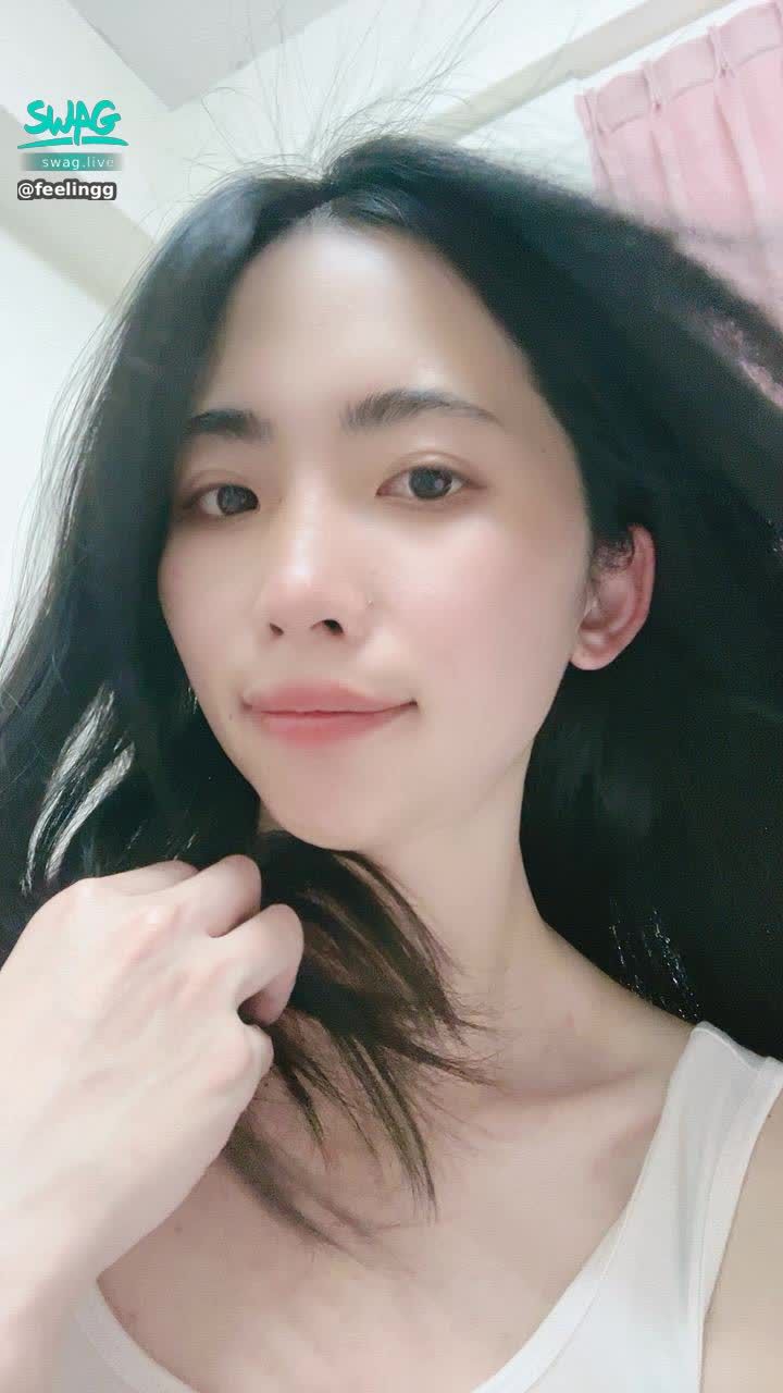 feelingg : 大家現在在做什麼？