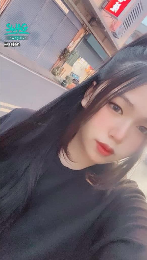 ssjan : 7/13（日）22:00 陪你洗香香🛁
達1w💎一起洗香香😳
達2w💎開票慰慰🥵💦
糖果屋🍬🉐抽獎券乙張
（可以跟我粗飯飯🤓）
🤍你有參加 必會有禮🤍
#主題直播