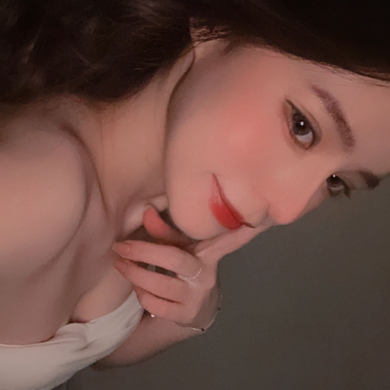 aprillady's avatar