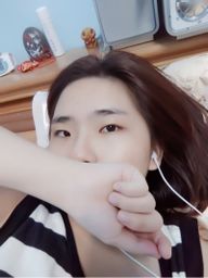 l***********g's avatar