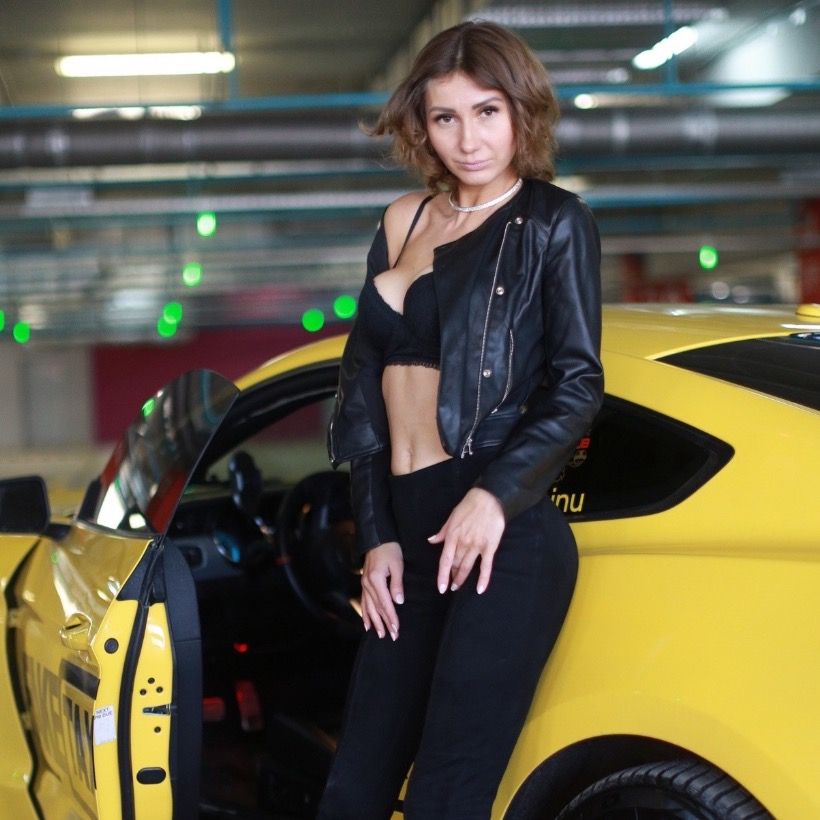 nikkikiss's avatar