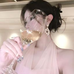 _77_qiqi's avatar